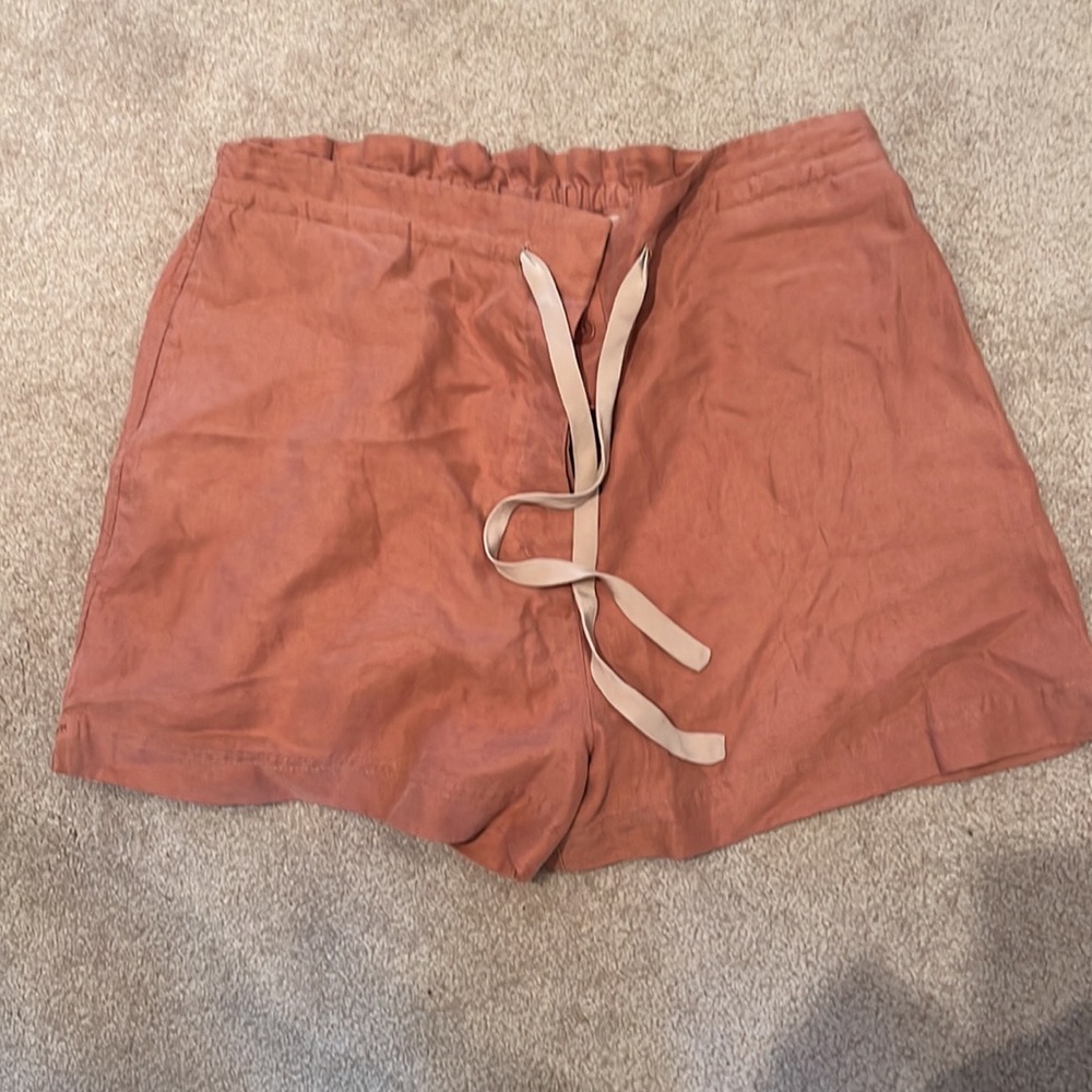 Aritzia Wilfred Shorts